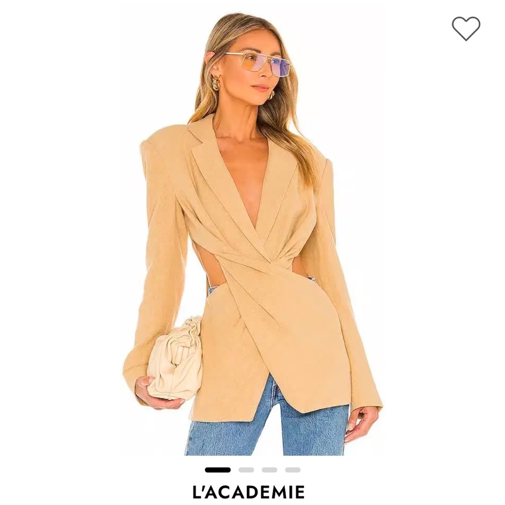 L’Academie Emmy Blazer Tan NWT XS never worn with cut outs and zip back